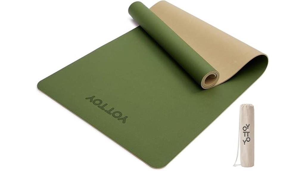 yoga mat with strap